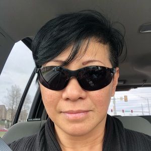 Meet your Posher, Stella